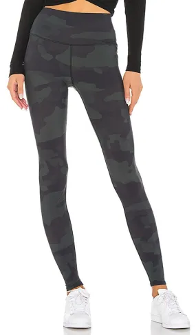 alo High Waist Vapor Legging in Green