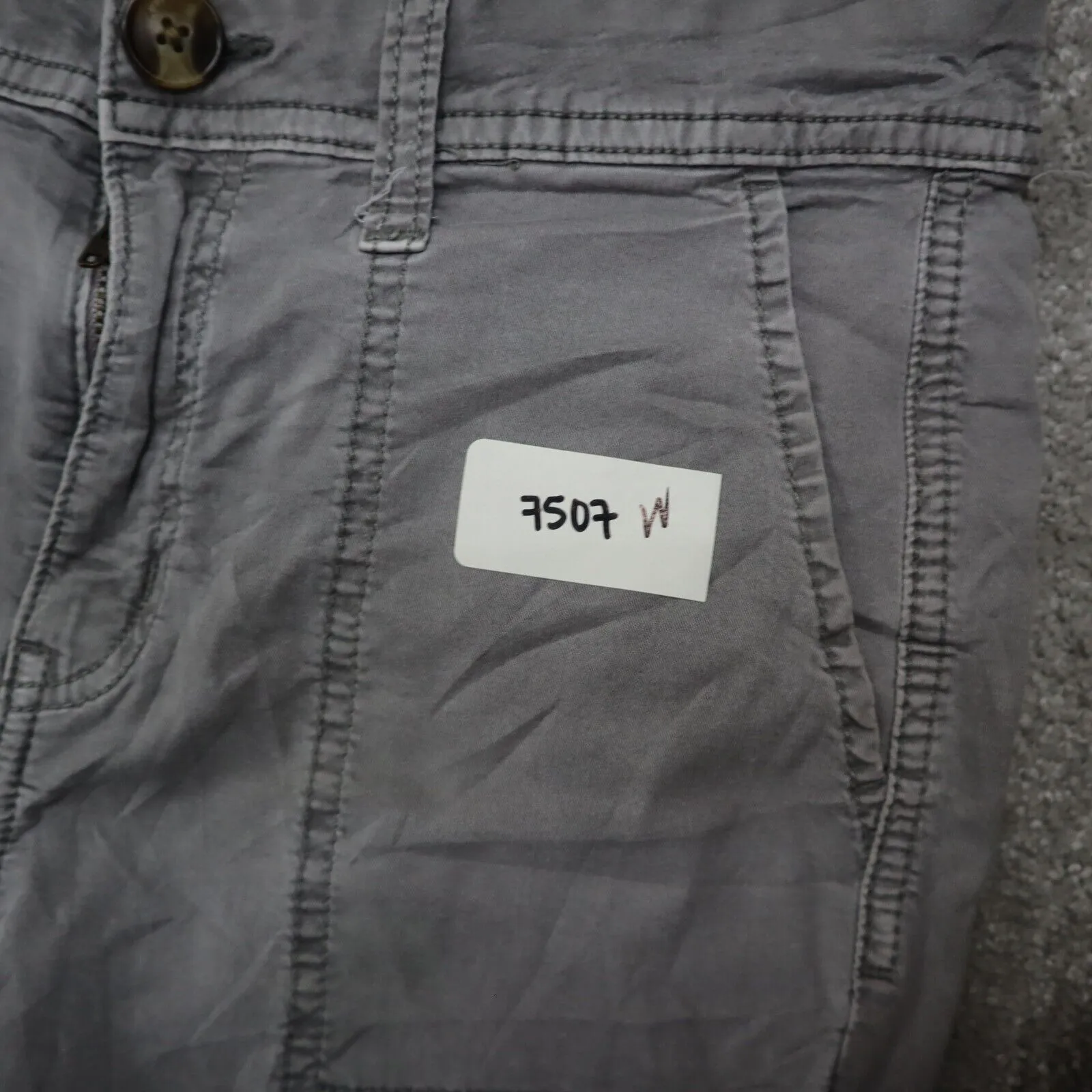 American Eagle Chino Pants Skinny Womens Size 2 Beige Mid Rise Jegging Pants