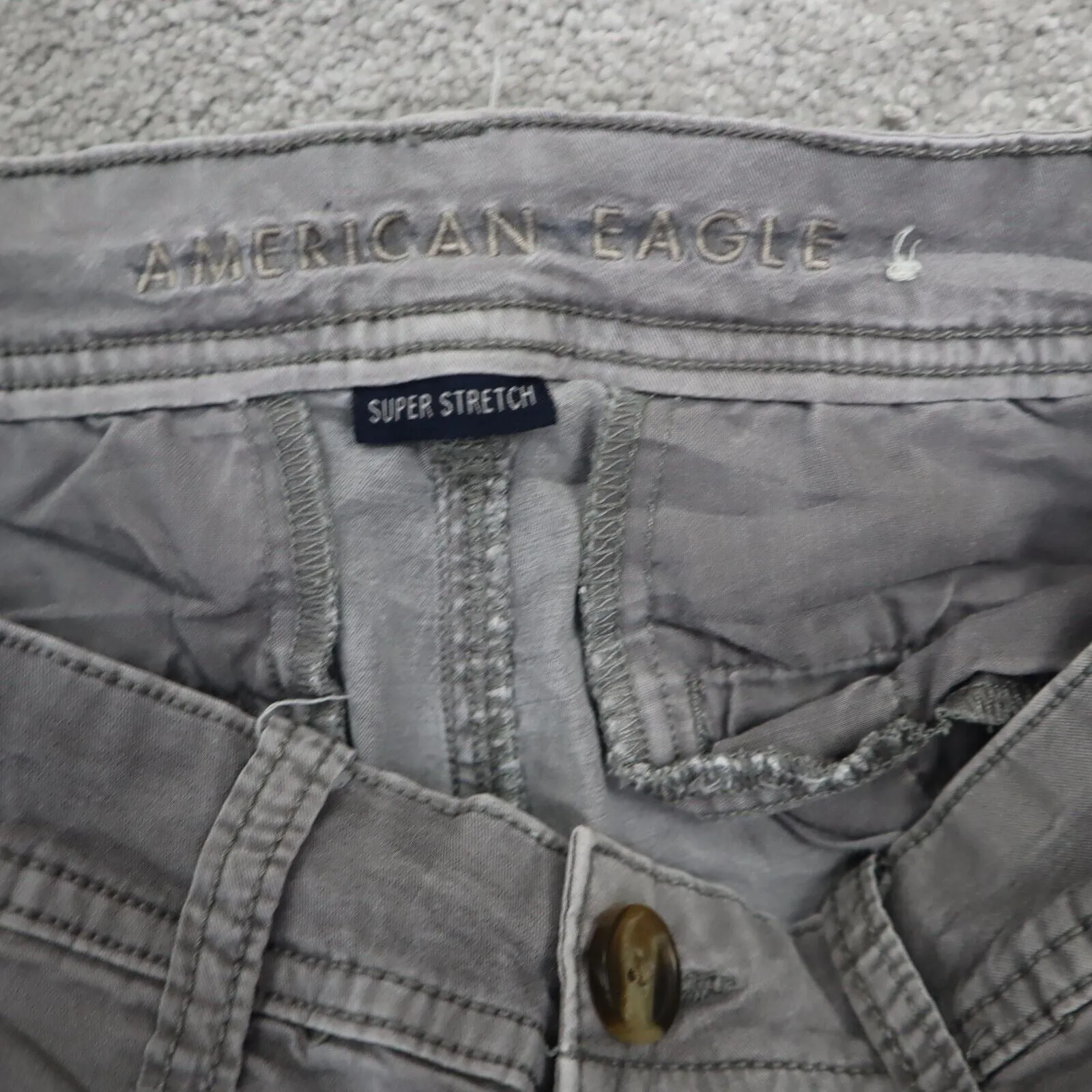 American Eagle Chino Pants Skinny Womens Size 2 Beige Mid Rise Jegging Pants