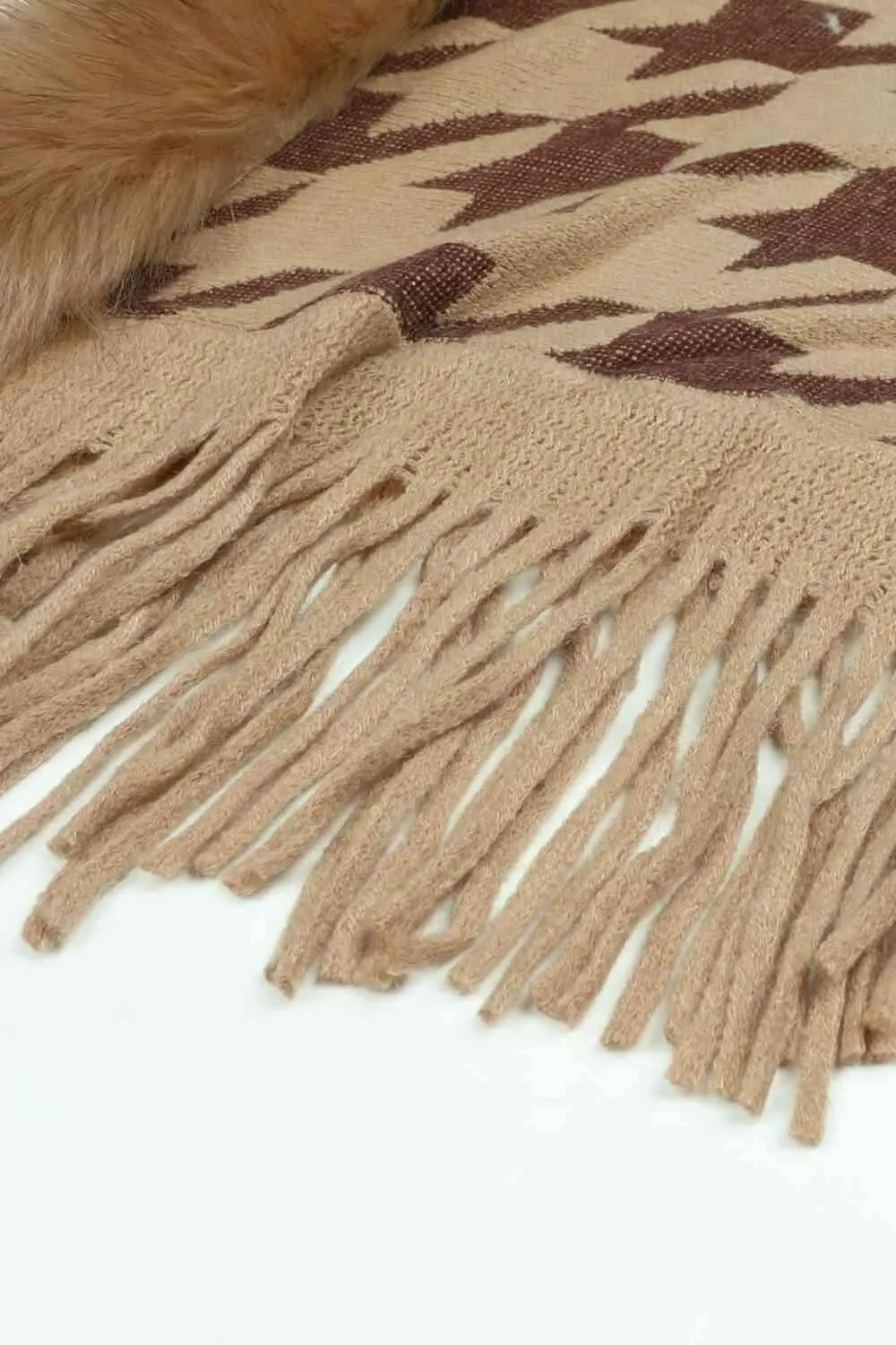 Faux Fur Trim Fringe Houndstooth Poncho