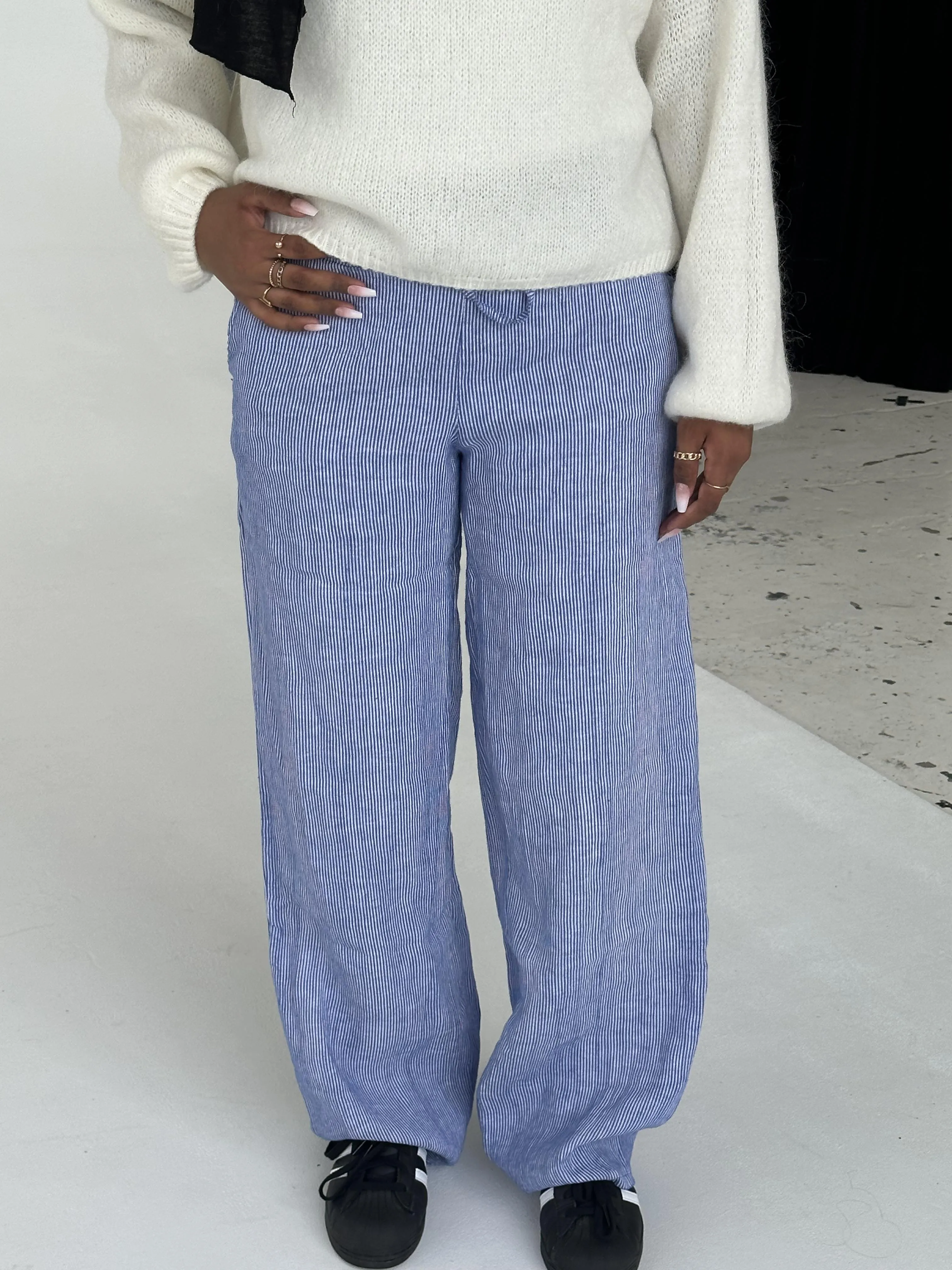 Milana linen pants - Blue/white stripes