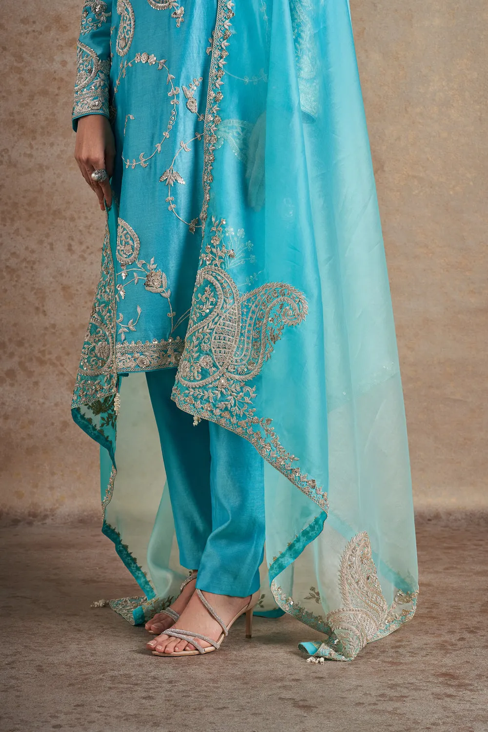 Pearl Hand Embroidered Kurta Set