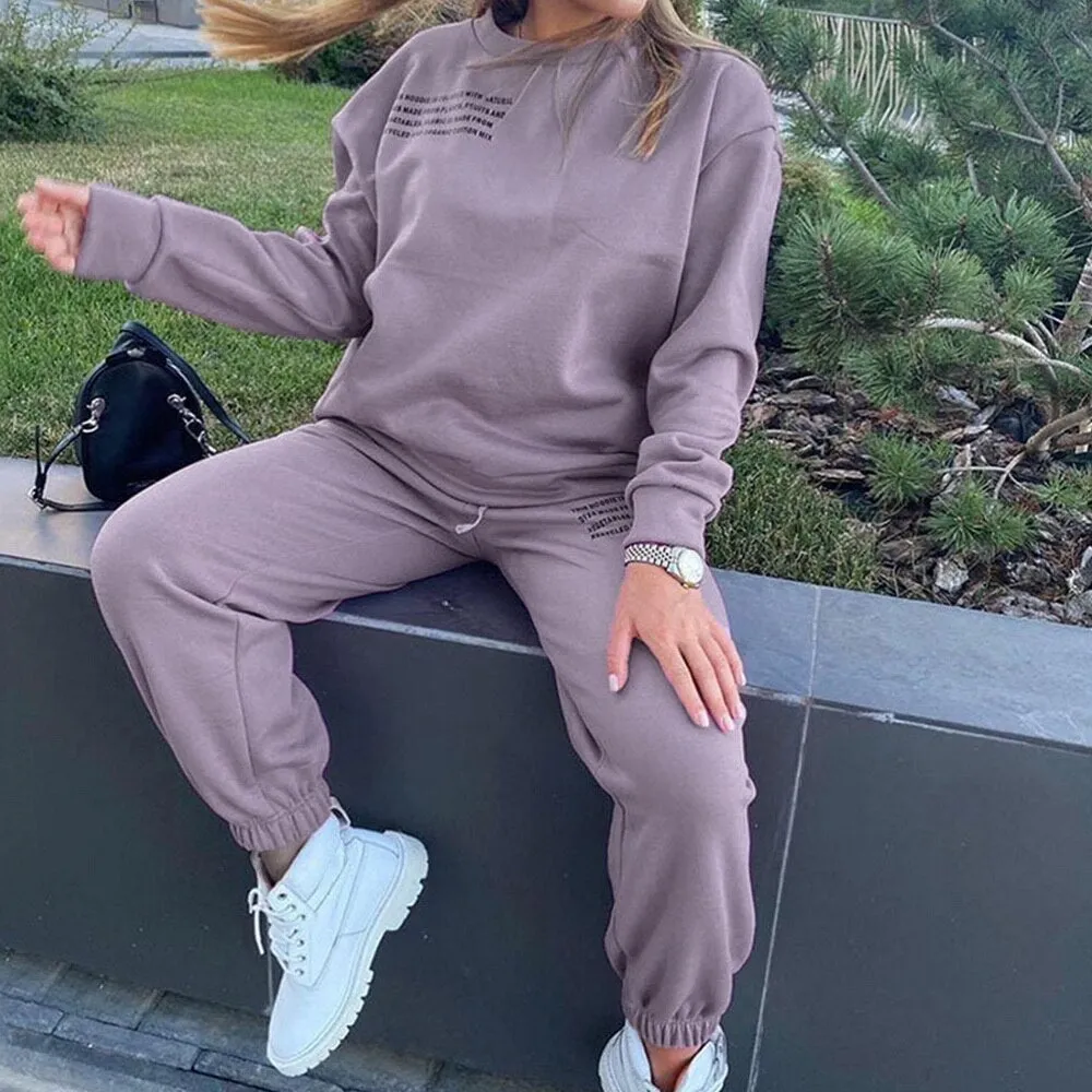Sweatshirts and Joggers Pants