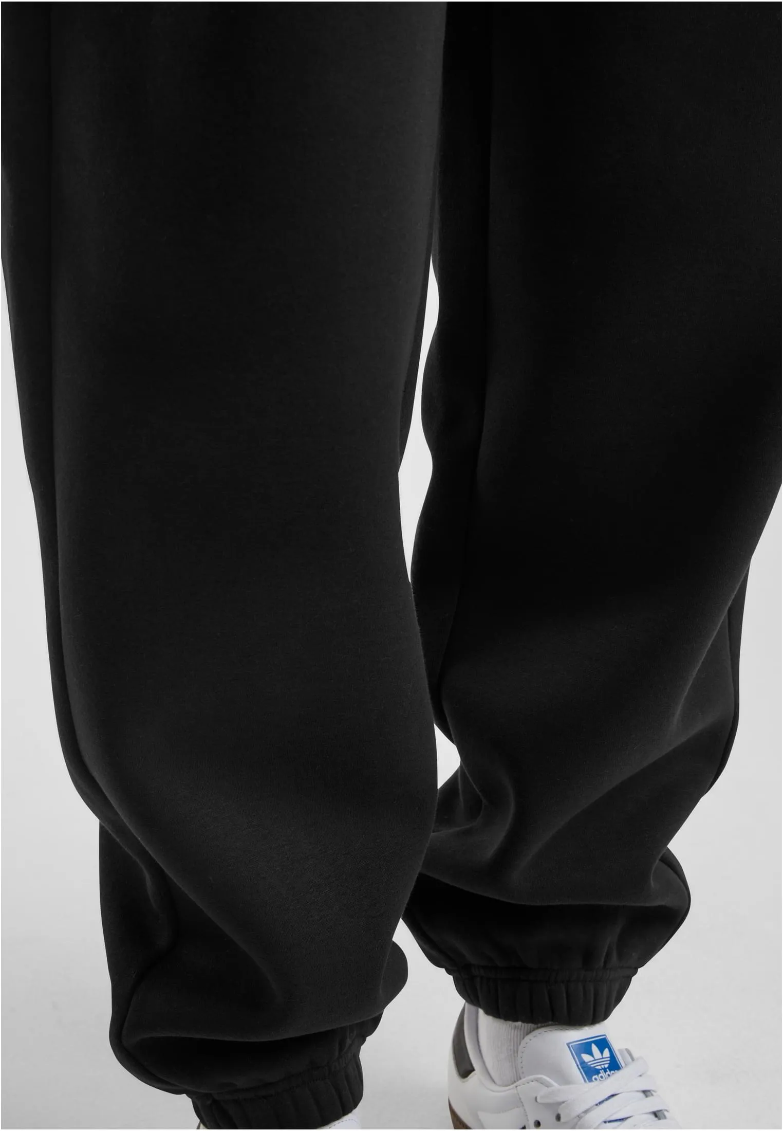 UC Fluffy Sweatpants