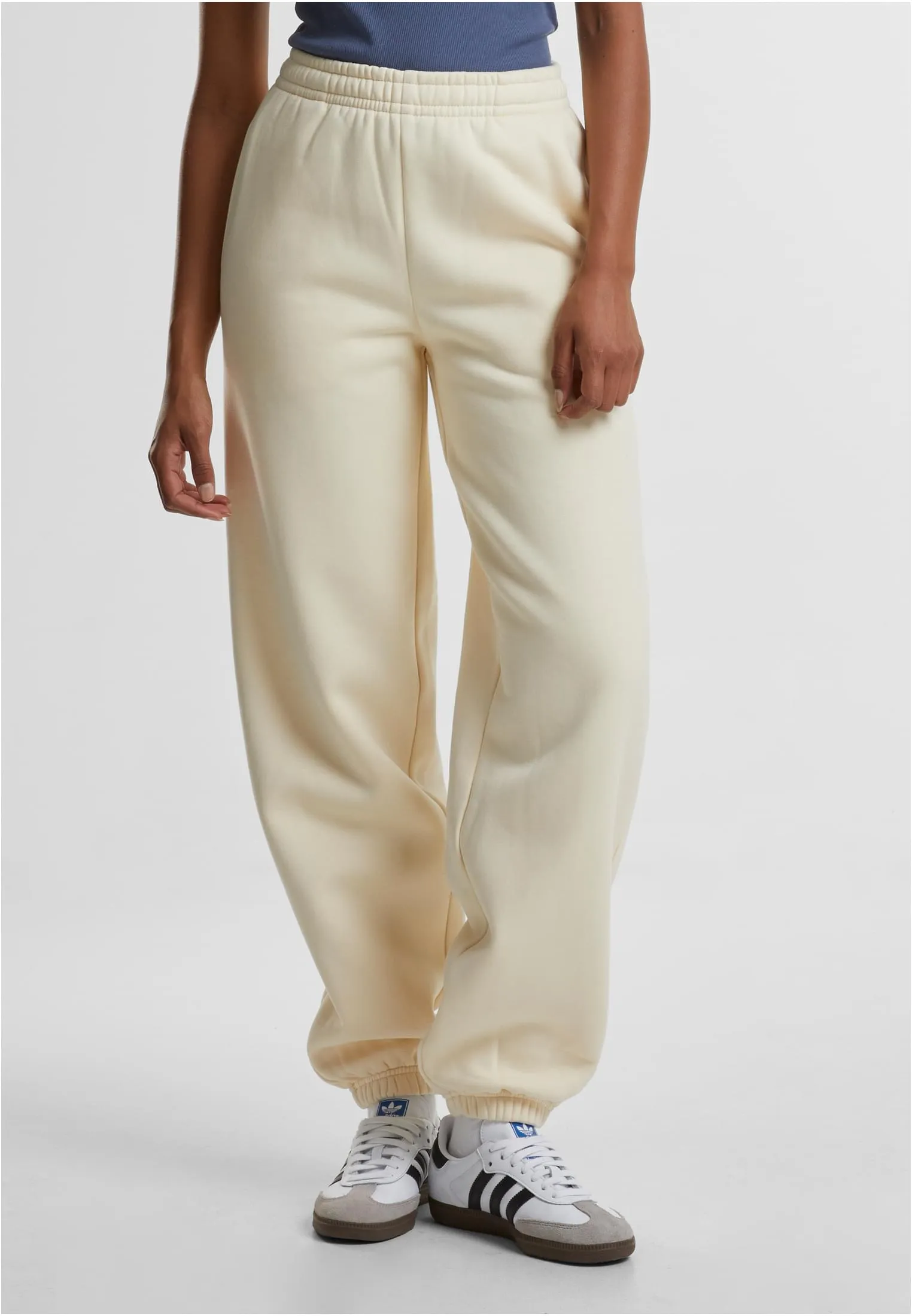 UC Fluffy Sweatpants