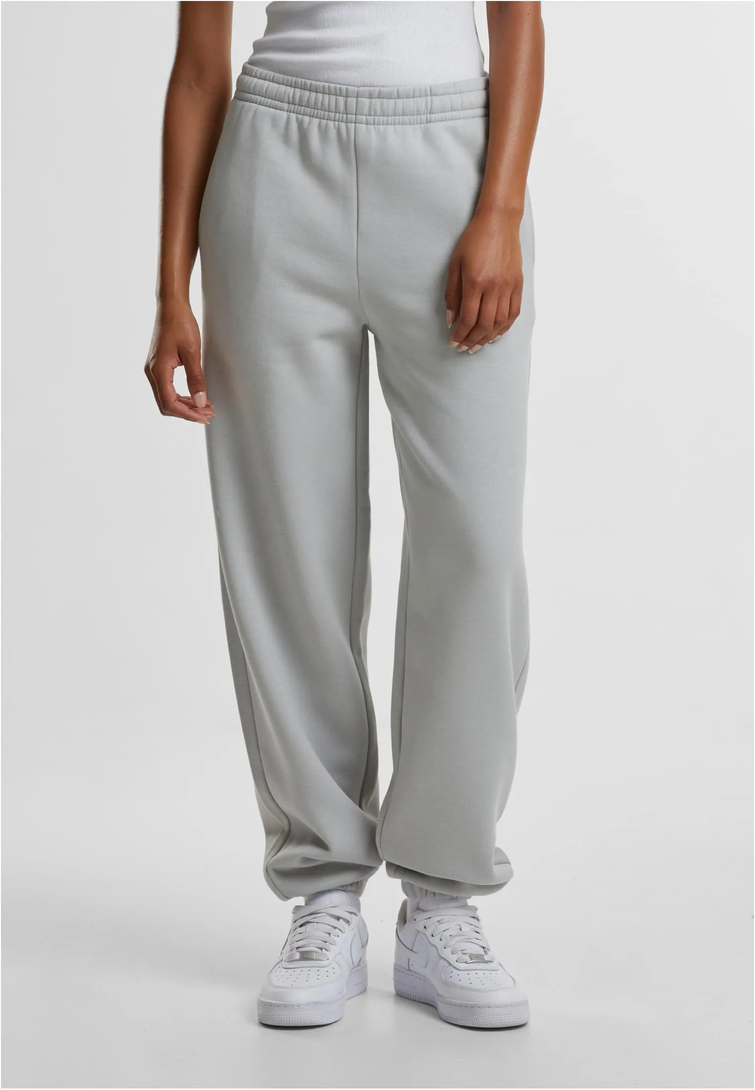UC Fluffy Sweatpants