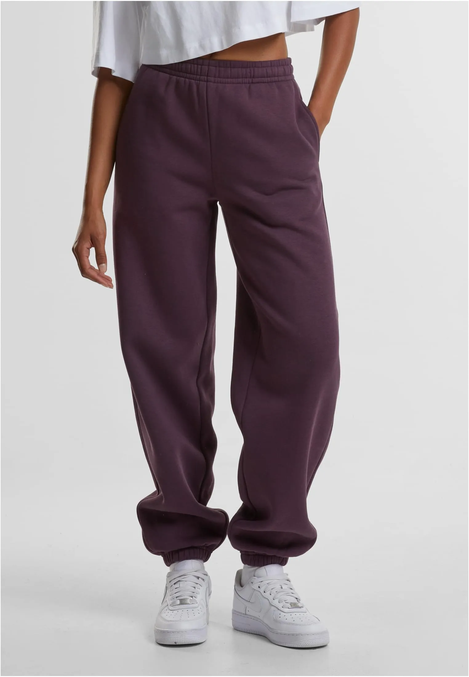 UC Fluffy Sweatpants