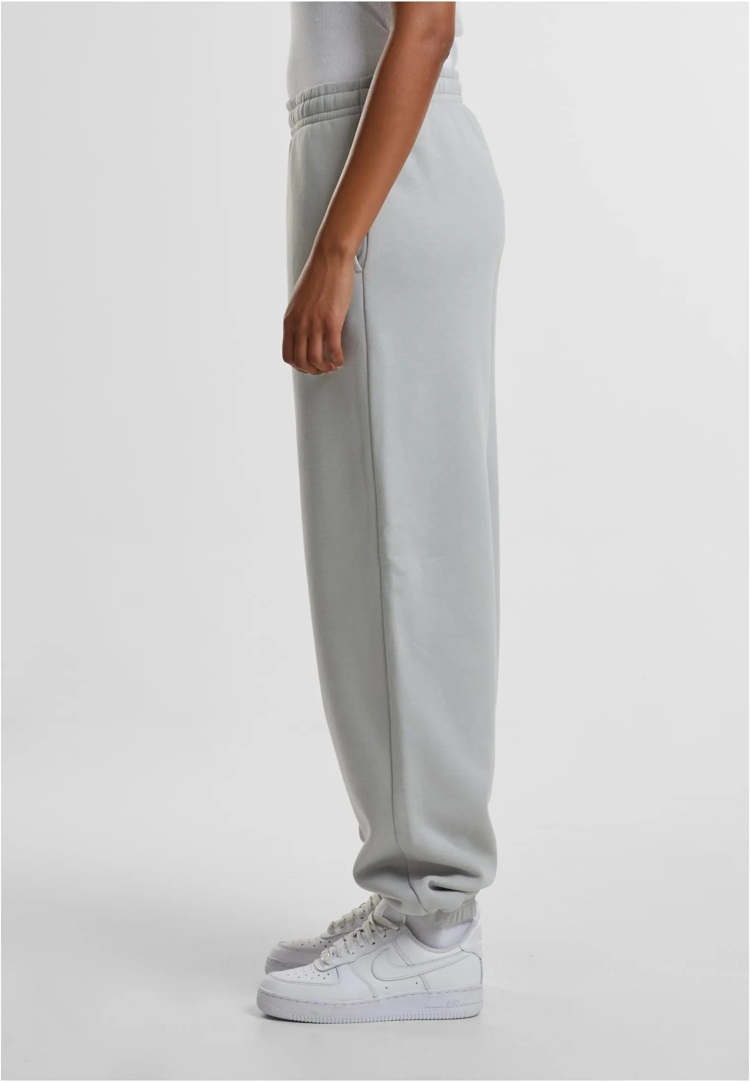 UC Fluffy Sweatpants