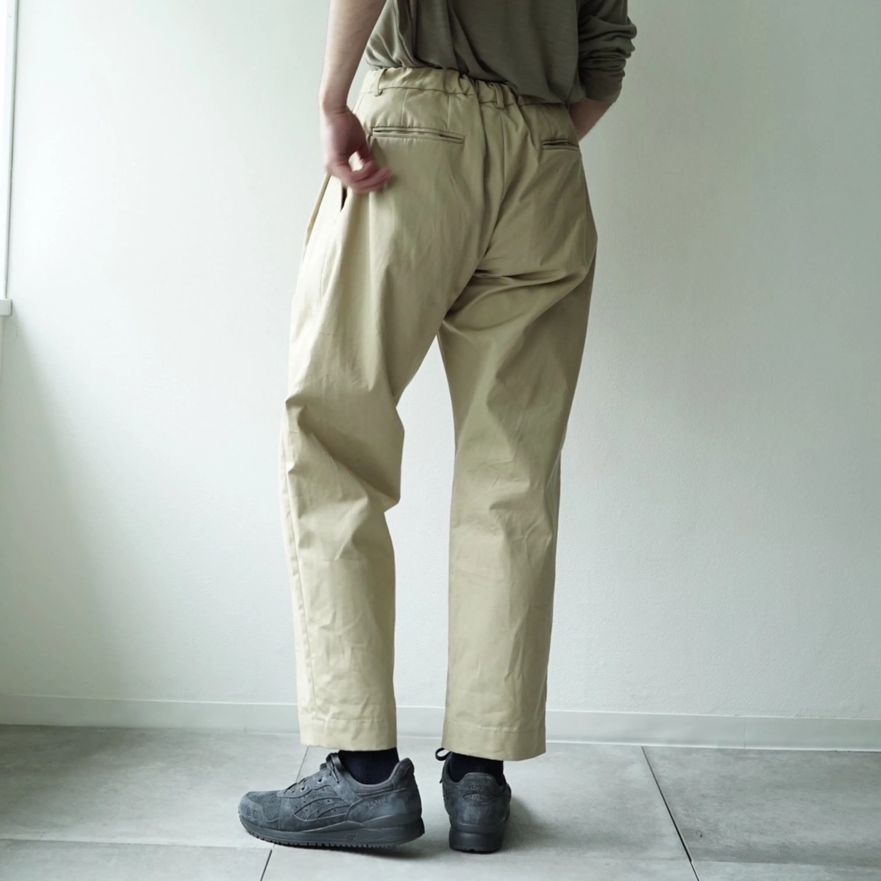 Ventile Cotton Weather Cloth Side Tuck Pants(BEIGE)