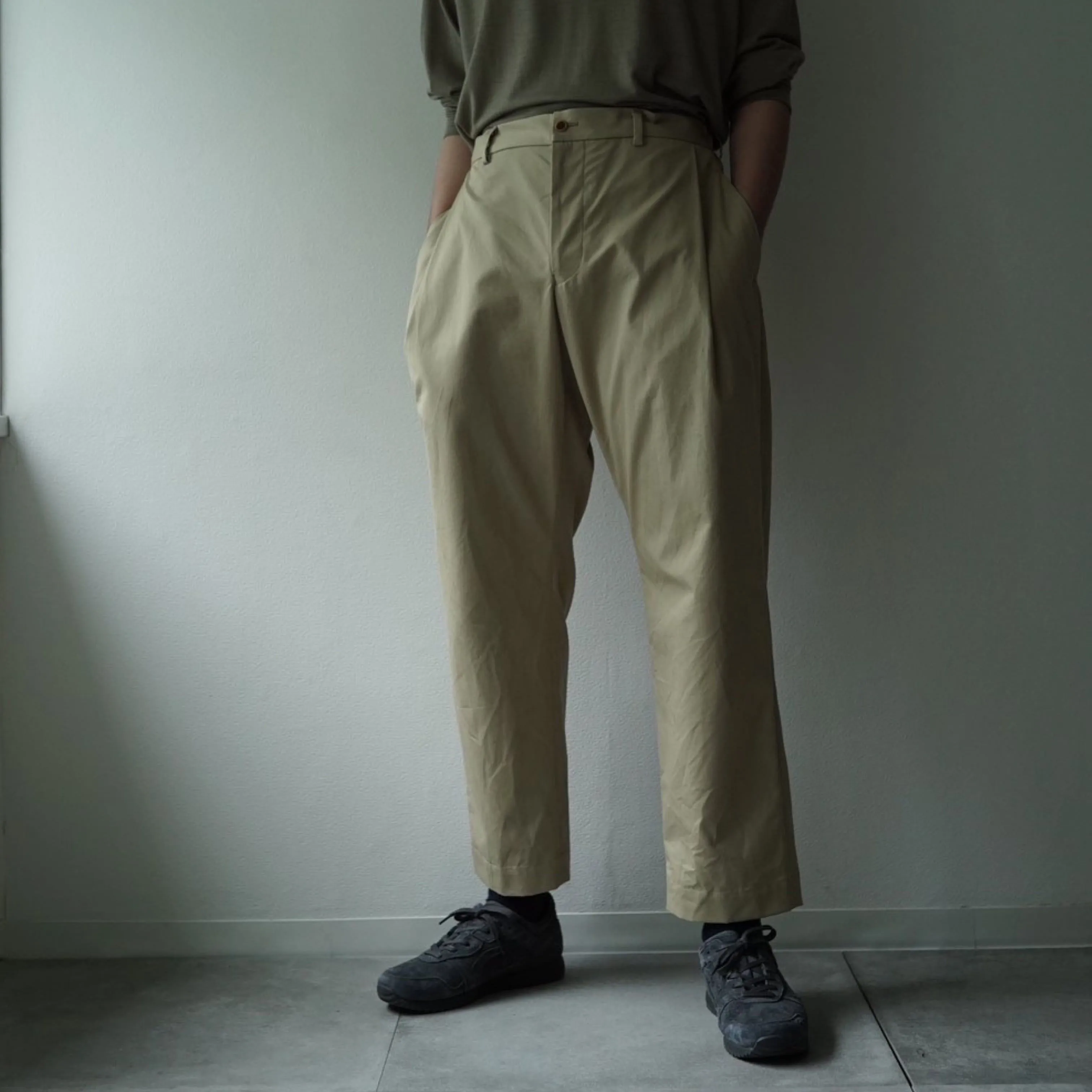 Ventile Cotton Weather Cloth Side Tuck Pants(BEIGE)