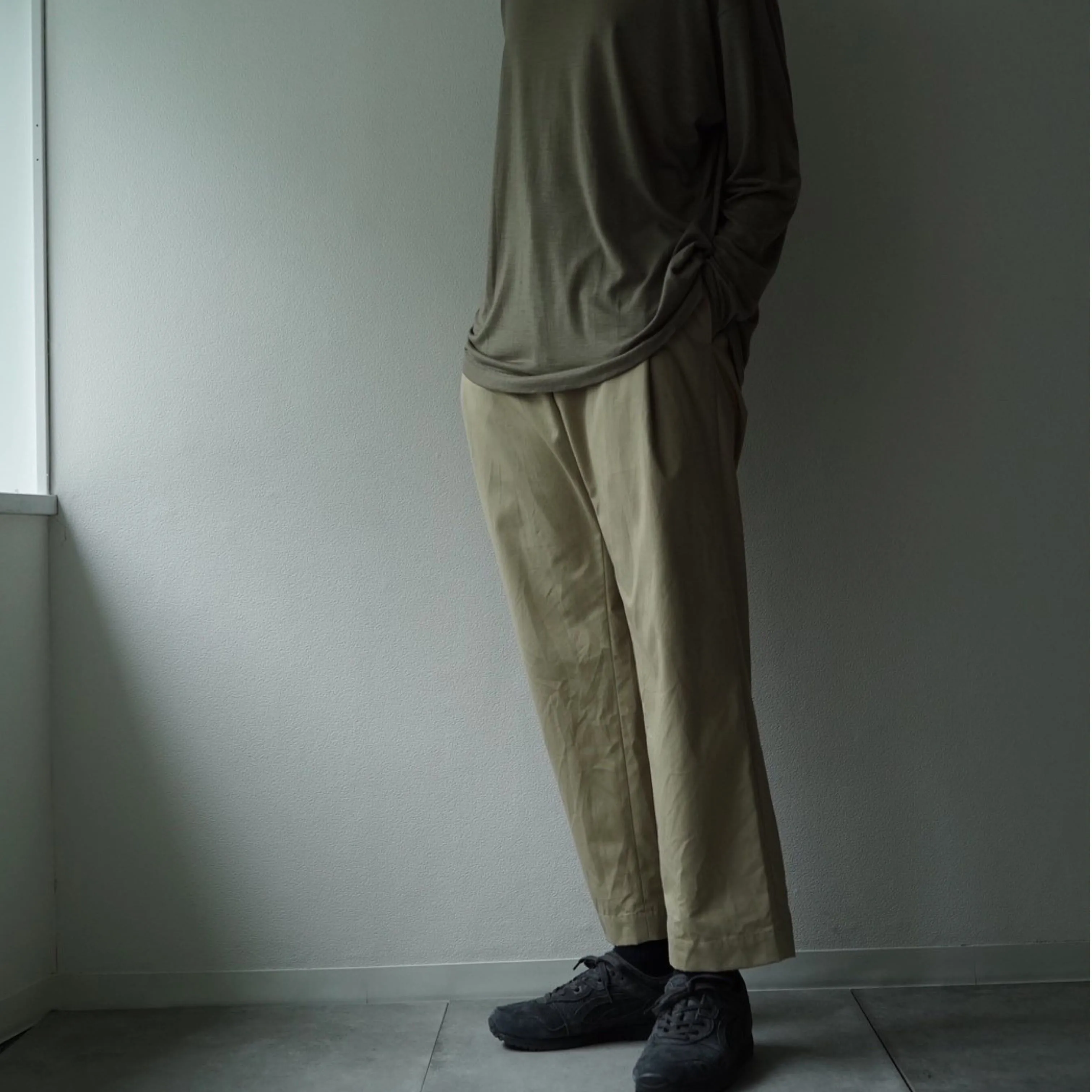 Ventile Cotton Weather Cloth Side Tuck Pants(BEIGE)