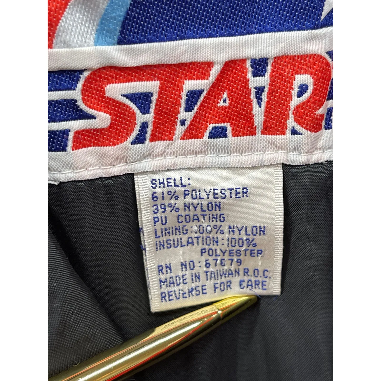 Vintage 1990's Starter Chicago Bulls NBA Team Embroidered Quilted Jacket