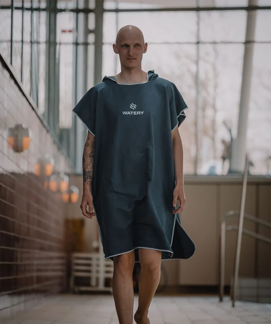 Watery badeponcho til voksne - Microfiber - Mørkeblå